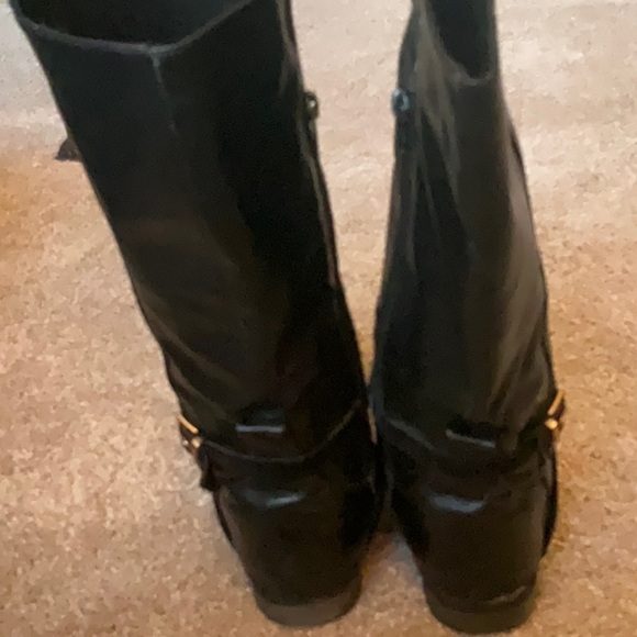 Black High Buttery Soft Leather Boots Side Zippers - Picture 3 of 8